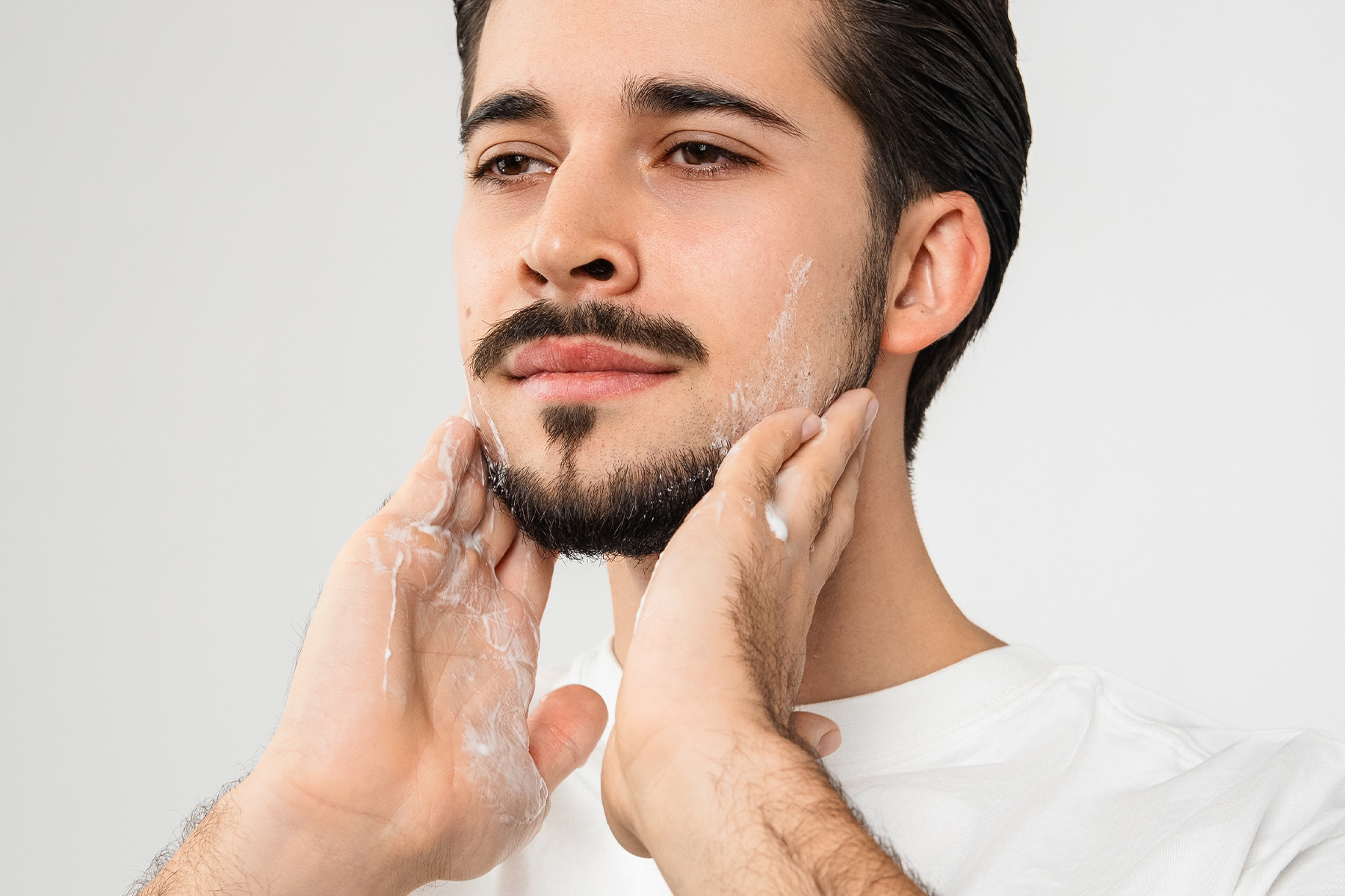 REVUELE Men Care