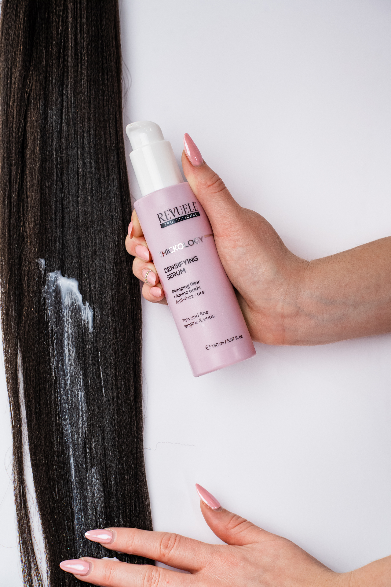 PROFESSIONAL THICKOLOGY Densifying Serum — packshot in use