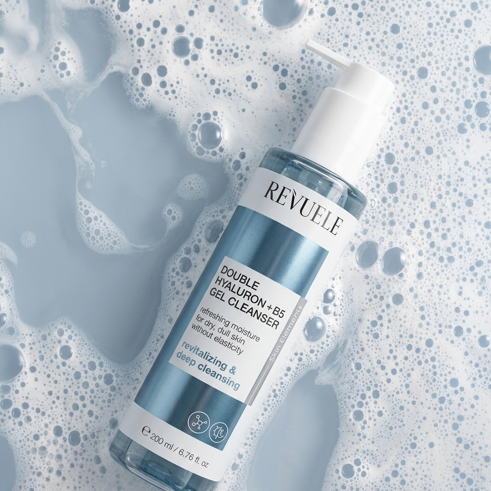 SKIN ELEMENTS GEL CLEANSERS Double Hyaluron + B5 Gel Cleanser — packshot in use