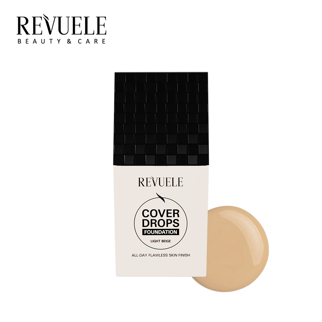 COVER DROPS FOUNDATION Light Beige — packshot in use