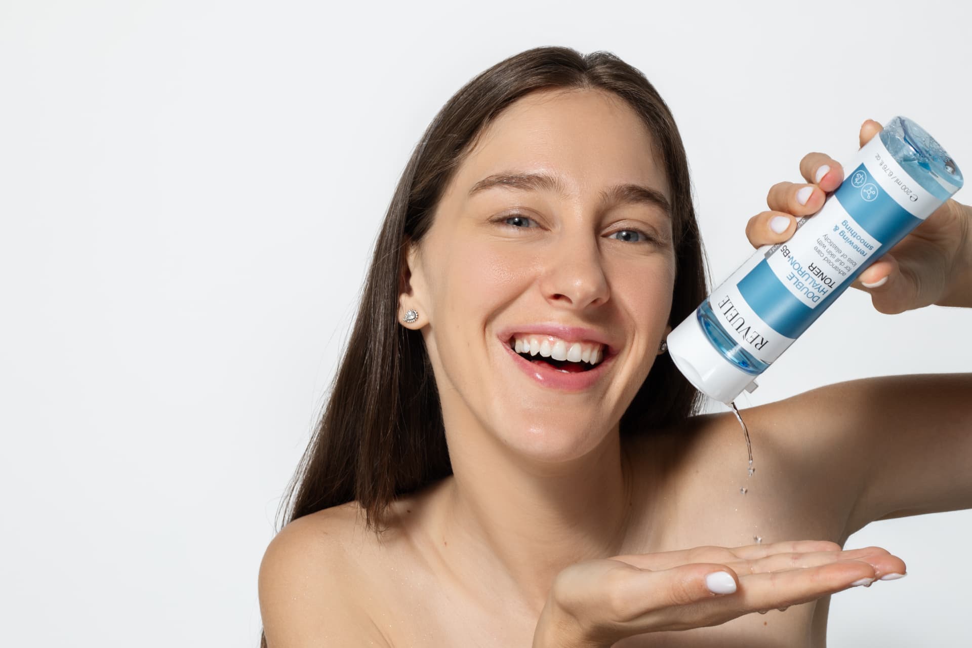 DOUBLE HYALURON Toner — packshot in use
